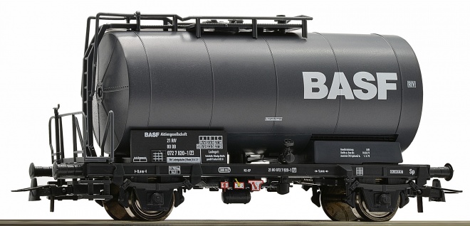 Tank car BASF<br /><a href='images/pictures/Roco/225911.jpg' target='_blank'>Full size image</a>